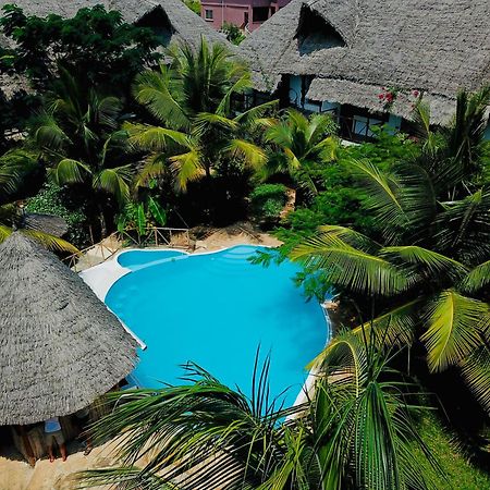 Отель Tropical Нунгви Экстерьер фото